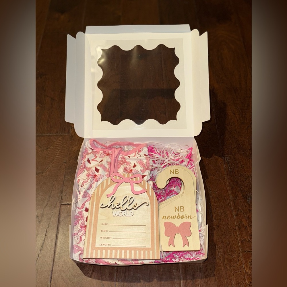 Pink Bow Themed Girl Gift Set